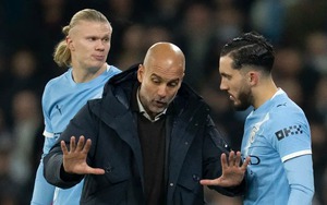 Man City lại thất bại: Lại thua vì Pep “nghĩ quá nhiều”