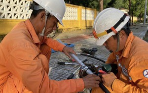 Trong tâm cơn “đại hồng thủy”: Làm gì để ứng phó mưa lũ bất thường