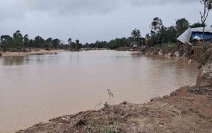 Lũ tạo ra nhánh sông mới trên dòng sông Ba, Đắk Lắk