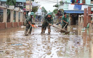 Thủ tướng Chính phủ chỉ đạo tập trung khắc phục nhanh hậu quả mưa lũ tại khu vực Trung Bộ