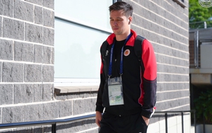 Nguyễn Filip tái xuất, CAHN thủng lưới 2 bàn và mất ngôi đầu bảng