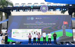 Khai mạc giải chạy Standard Chartered Marathon Di Sản Hà Nội 2025