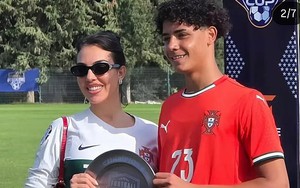 Con trai Ronaldo giành danh hiệu quốc tế thứ hai trong sự nghiệp cùng đội trẻ Bồ Đào Nha