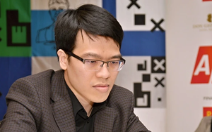 Lê Quang Liêm xuất sắc thắng Đại kiện tướng Mỹ sau 53 nước, được trang cờ vua quốc tế khen ngợi