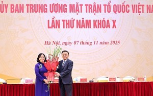 Đồng chí Bùi Thị Minh Hoài giữ chức Chủ tịch UBTW MTTQ Việt Nam