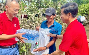 Hội Chữ thập đỏ Việt Nam cứu trợ khẩn cấp người dân 6 tỉnh miền Trung bị thiệt hại do mưa lũ