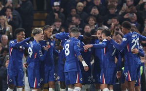 Garnacho tỏa sáng rực rỡ, Chelsea vươn lên nhì bảng Ngoại hạng Anh