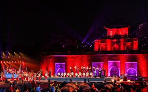 Tổng đạo diễn Phạm Hoàng Giang chia sẻ về hậu trường Lễ khai mạc Festival Thăng Long - Hà Nội
