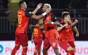 Đội bóng của Hoàng Đức và Văn Lâm ngược dòng nghẹt thở trong trận đấu có 7 bàn thắng