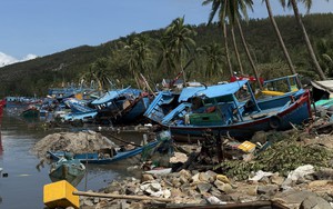 Bão số 13 và hoàn lưu bão làm 179 tàu bị sóng đánh chìm, hư hỏng