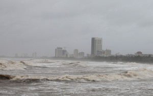 Thời tiết đêm 9/11: Nhiều khu vực có mưa dông, đề phòng lốc, sét và gió giật mạnh