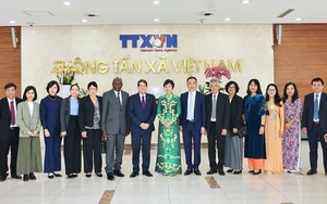 Tổng giám đốc TTXVN hội đàm với Chủ tịch Hãng thông tấn Prensa Latina, Cuba