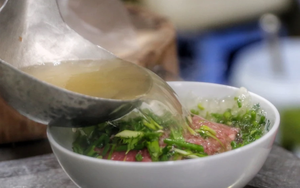 Giới thiệu Phở Việt Nam đến với bạn bè Đức