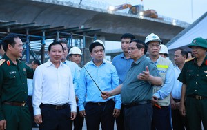 Thủ tướng Phạm Minh Chính: Đưa Cảng hàng không quốc tế Long Thành vào khai thác đúng hẹn