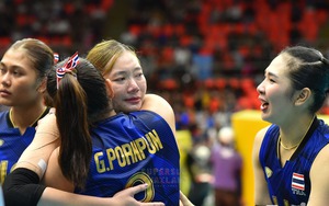 Ngôi sao hàng đầu Thái Lan bật khóc ở chung kết vì chơi không tốt, thừa nhận một điều về ĐT bóng chuyền nữ Việt Nam