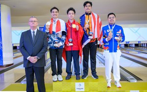 Cậu học sinh lớp 11 giành HCV lịch sử cho bowling Việt Nam