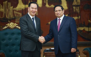 Thủ tướng Phạm Minh Chính tiếp Bộ trưởng Bộ Giáo dục và Thể thao Lào