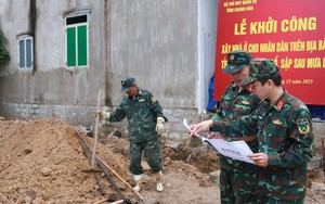 Chiến dịch Quang Trung: "Màu áo biển" dựng nhà mới cho người dân sau lũ