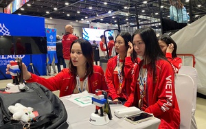 Sau sàn đấu là TikTok: Nữ kiếm thủ Việt Nam ghi dấu khoảnh khắc trẻ trung tại SEA Games 2025