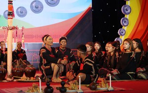 Kế thừa và phát huy di sản văn hóa cồng chiêng Tây Nguyên