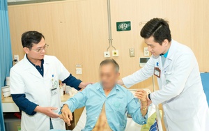 Cứu sống bệnh nhân mất gần 4 lít máu trong gang tấc tại Bệnh viện Bạch Mai