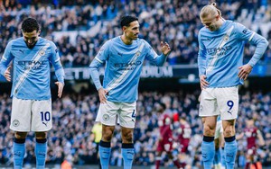 Haaland lập cú đúp, Man City đại thắng trên sân nhà Etihad