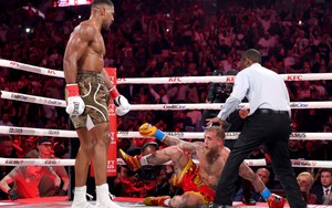 Võ sĩ Youtuber nhận kết đắng khi thách đấu cựu vô địch thế giới, khán giả phản ứng dữ dội vì trận đấu thảm họa