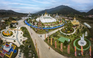 Triển lãm ảnh "Pháp vũ rồng thiêng" đón năm mới 2026