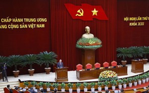 Ngày làm việc thứ hai và bế mạc Hội nghị Trung ương 15 khóa XIII