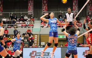 Phụ công số 1 bóng chuyền nữ Việt Nam thi đấu thế nào sau 2 trận ra sân ở nền bóng chuyền top 5 thế giới?