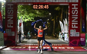 Runner sinh viên tiết lộ bí quyết đạt sub 2.27 ngay lần đầu chạy full marathon