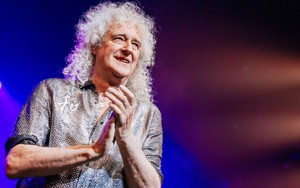 Queen tung ca khúc Giáng sinh chưa từng được phát hành