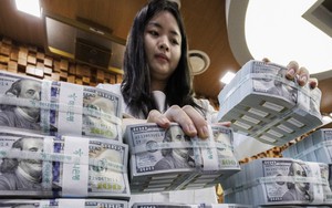 Tỷ giá hôm nay 26/12: Giá USD tiếp tục giảm