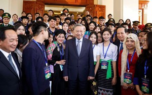 Tổng Bí thư Tô Lâm gặp mặt học sinh, sinh viên, thanh niên dân tộc thiểu số xuất sắc, tiêu biểu