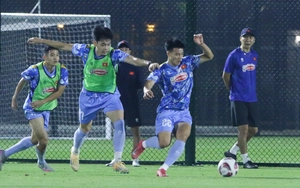 Tin nóng bóng đá Việt Nam hôm nay 28/12: Đình Bắc hào hứng trước VCK U23 châu Á 2026; HAGL vô địch Cúp tứ hùng Thái Nguyên