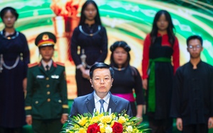 Phó Thủ tướng Mai Văn Chính: Nghiên cứu chính sách tuyển dụng nhân lực chất lượng cao là đồng bào dân tộc thiểu số