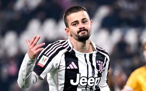 Juventus chào 2026 với 'cặp kính 3D' của Zhegrova