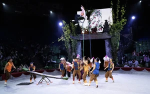 'Xiếc Họa Đông Hồ': Khi di sản 'thức giấc' trên sân khấu đương đại