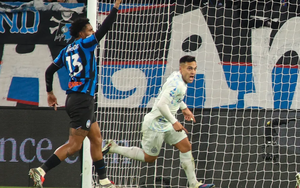 Lautaro Martinez ghi bàn, Inter dẫn đầu Serie A sau chiến thắng kịch tính 