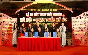 Hà Nội ra mắt tour du lịch trải nghiệm 'Chạm miền ký ức' tại Đảo Ngọc - Trúc Bạch