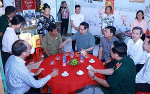 Đảng, Nhà nước tặng quà nhân dịp chào mừng Đại hội Đảng XIV và Tết Nguyên đán Bính Ngọ 2026