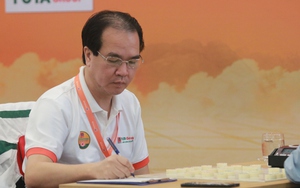 Tin nóng thể thao tối 29/12: Kỳ thủ Việt Nam giành ngôi á quân giải danh thủ quốc tế, nhận thưởng hàng trăm triệu