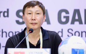 HLV Kim Sang-sik thất vọng với bàn thua của U22 Việt Nam