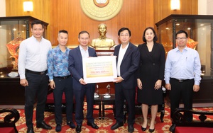 Đoàn Thể thao Việt Nam ủng hộ hơn 116 triệu đồng trước khi dự SEA Games 2025