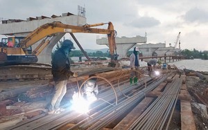 Thích ứng thiên tai "vượt quy luật" - Bài 2: Đà Nẵng cấp bách chống ngập úng, sạt lở đất