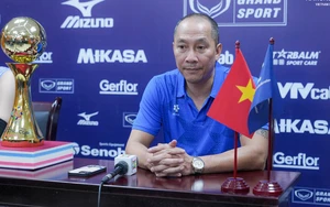 HLV Tuấn Kiệt được vinh danh vào cuối năm 2025 khi giúp bóng chuyền Việt Nam lập thành tích xuất sắc
