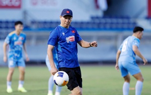 Ông Kim Sang Sik và mục tiêu vượt qua 'cái bóng' HLV Park Hang Seo