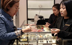 Giá vàng miếng sáng 5/12 tăng 400 nghìn đồng/lượng