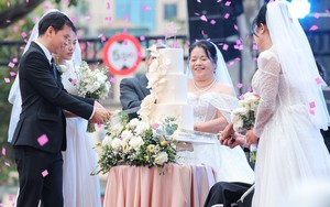 Hạnh phúc hiện diện trong từng khoảnh khắc nhỏ bé của đời sống Việt Nam