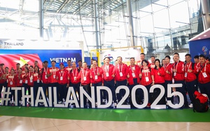 Đoàn Thể thao Việt Nam đã đến Thái Lan, dự lễ thượng cờ vào chiều 8/12